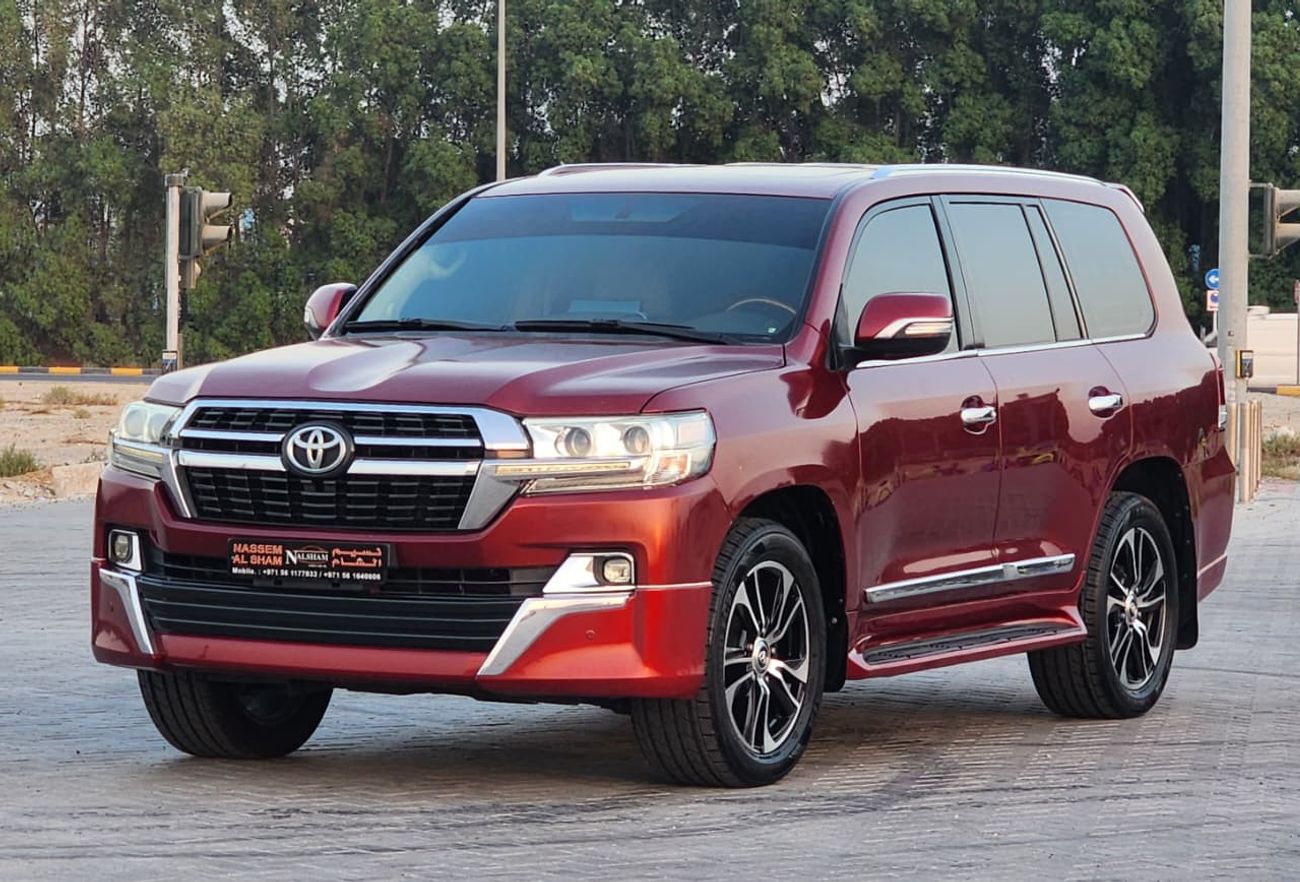 تويوتا لاند كروزر VXR V8 UPGRADE