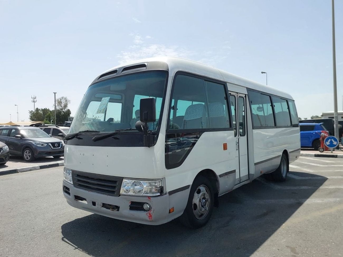 Toyota Coaster TOYOTA COASTER BUS RHD 2010 MODEL 4.0 L DIESEL AUTOMATIC(PM55303)