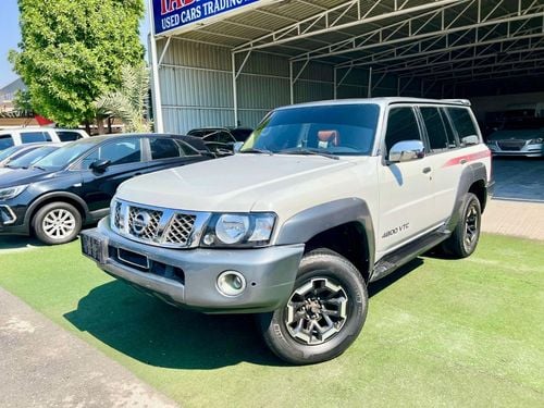 نيسان باترول سوبر سفاري Petrol super sapari full option