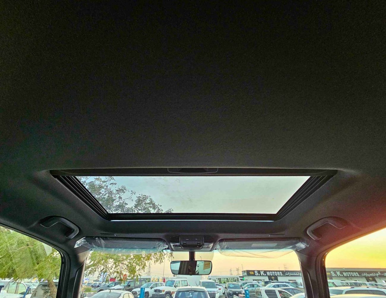 تويوتا برادو ADVENTURE TURBO /2.8L V4 DIESEL/DRIVER POWER SEAT WITH LEATHER/DVD+CAMERA/COOL BOX (CODE#P28ADV3)