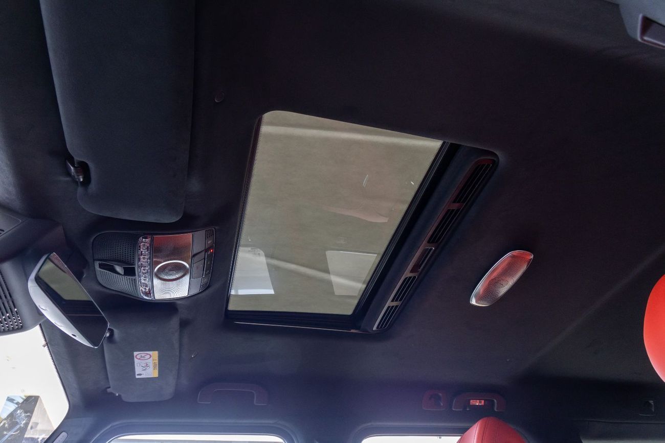 مرسيدس بنز G 63 AMG 4MATIC SUV Mercedes Benz G63 AMG - Double Night Package - Fully Loaded- Carbon Fiber Interior - 2025