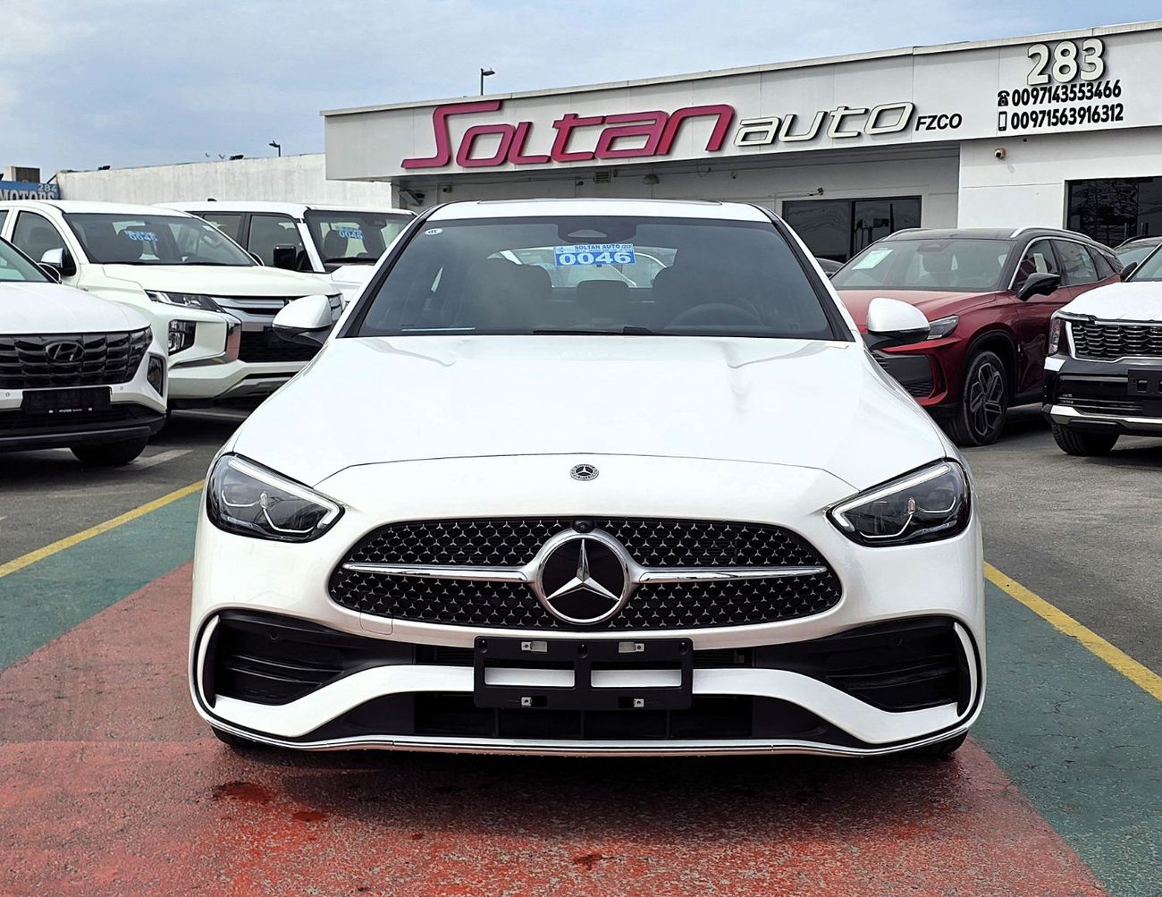 Mercedes-Benz C 200 Mercedes-Benz C200L 1.5L with cold and heat seats white color 2025 Model