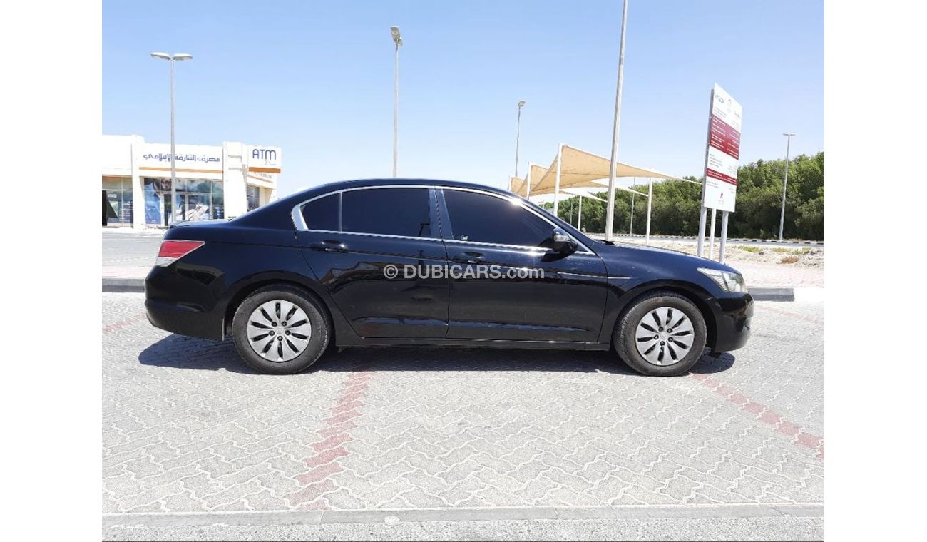 هوندا أكورد هوندا أكورد 2009 خليجي بحالة ممتازه للبيع