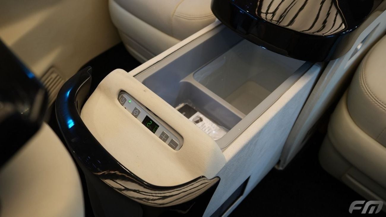 مرسيدس بنز V 300 MERCEDES-BENZ V300 VIP BUSINESS VAN 2025 - BRAND NEW!!!