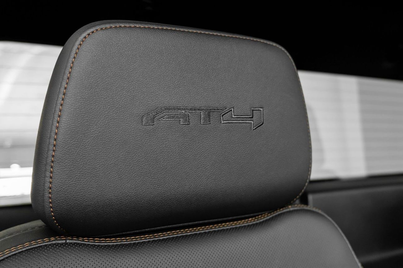 GMC Sierra 2022 GMC Sierra AT4 / Full GMC Service History & GMC Warranty