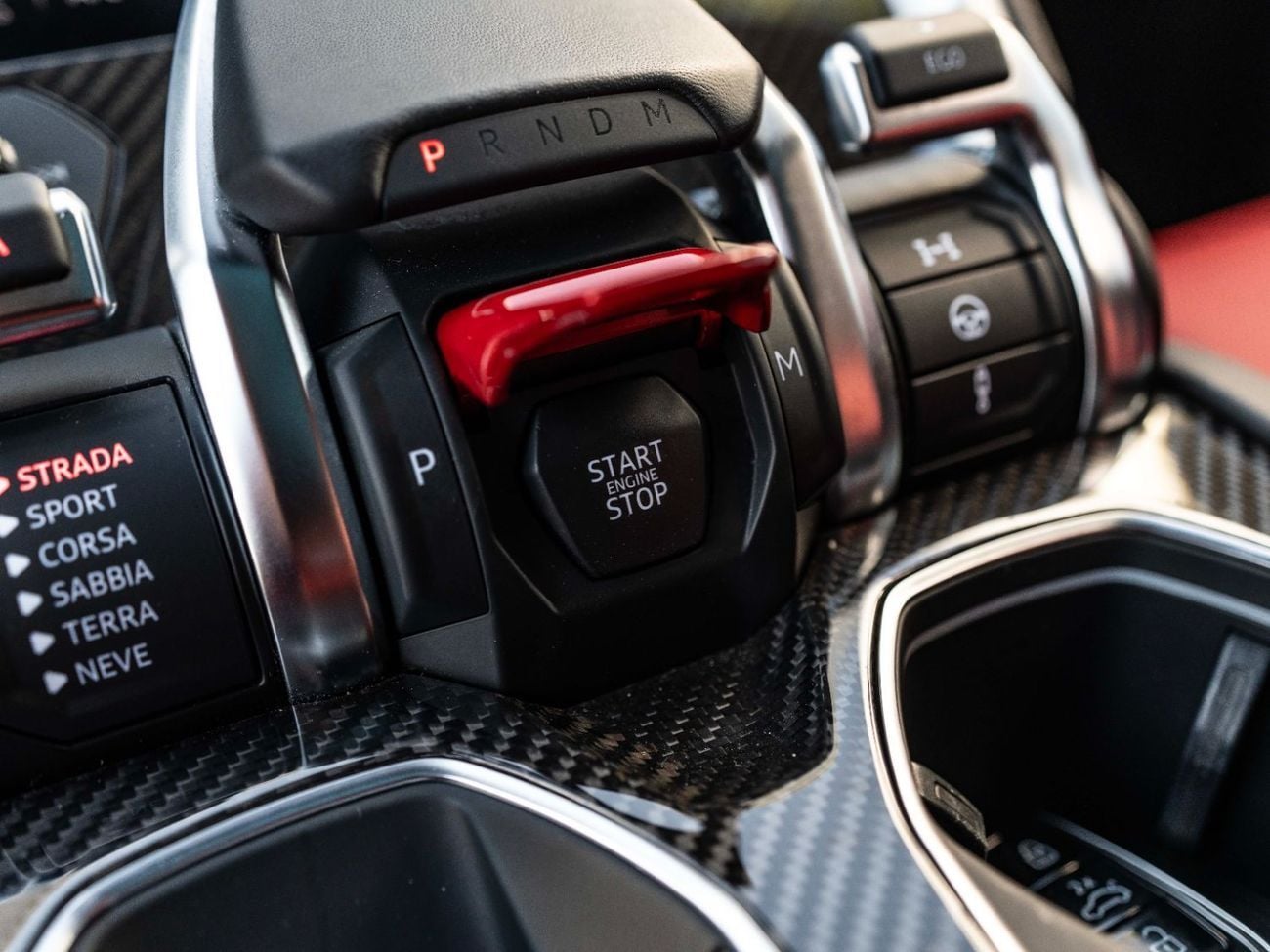 Lamborghini Urus STD 4.0T V8