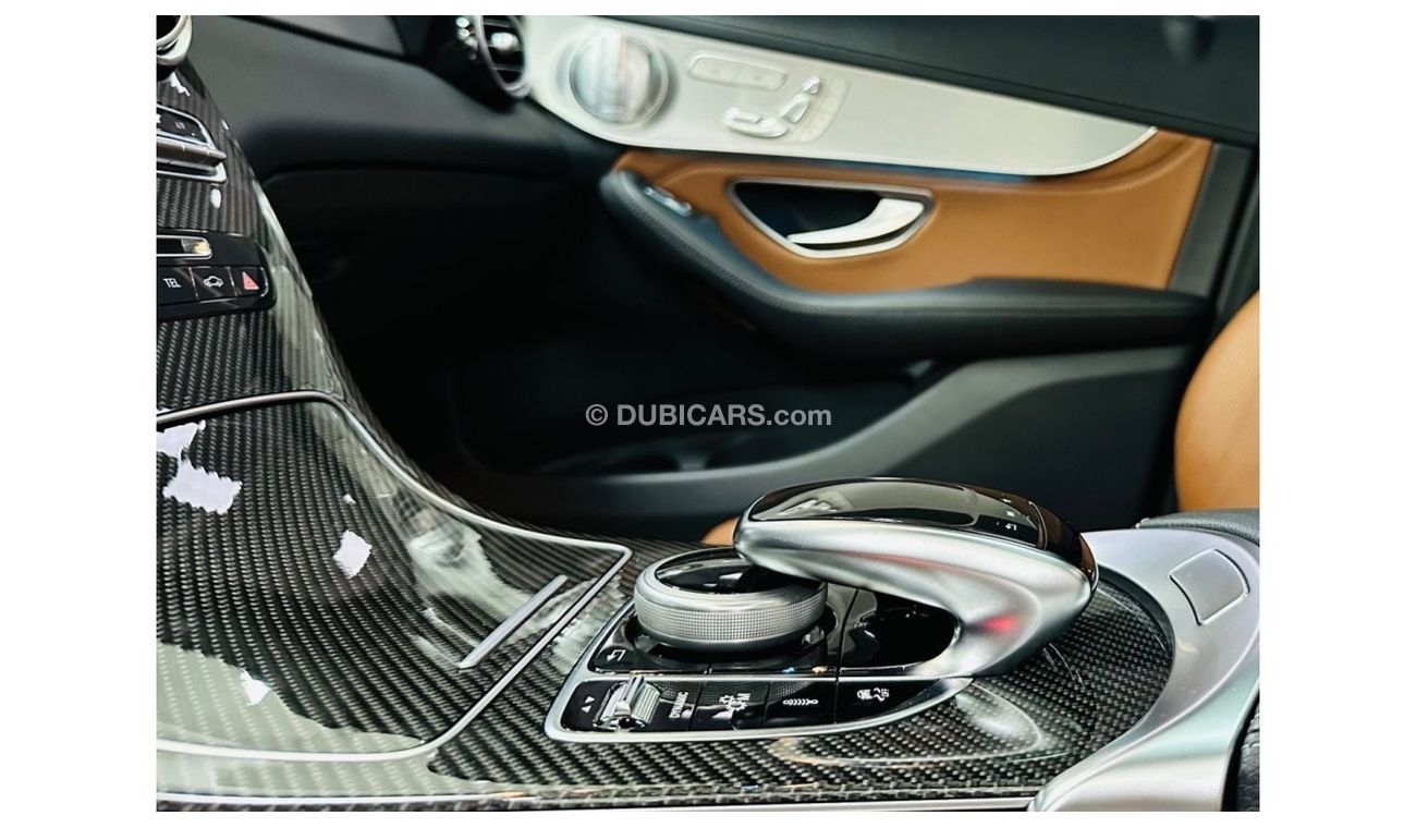 Mercedes-Benz GLC 43 AMG GCC .. FSH .  Perfect Condition .. V6 .. AMG .. Top Range