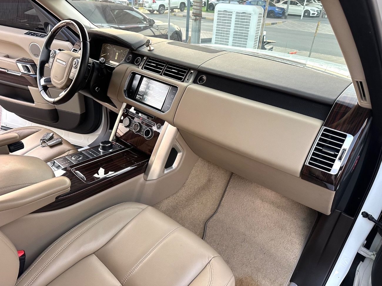 لاند روفر رينج روفر