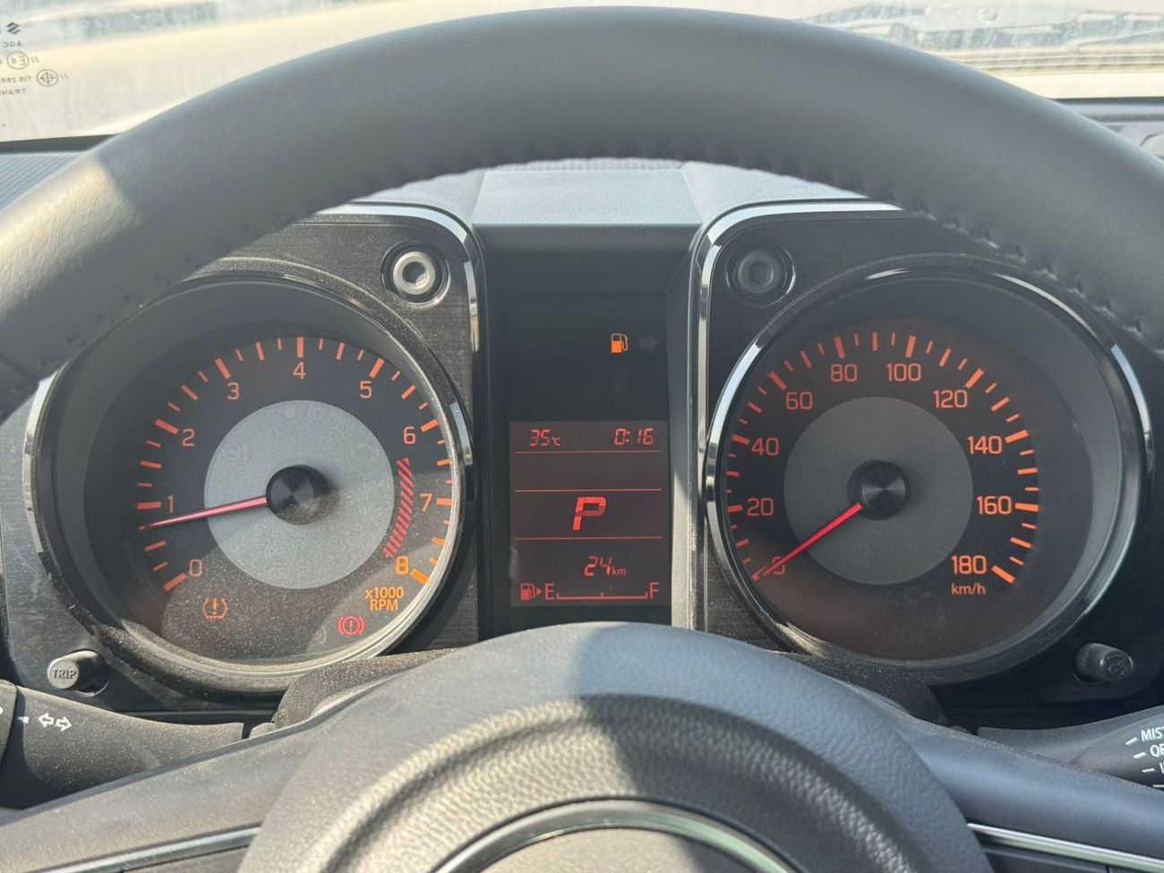 سوزوكي جيمني GLX 1.5L (3-Doors)