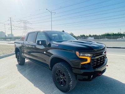 Chevrolet Silverado ZR2 Dual Cabin Pickup RHD 4WD 6.2L Eco tec3 V8 Petrol Engine Automatic 5 Seats 4 Doors