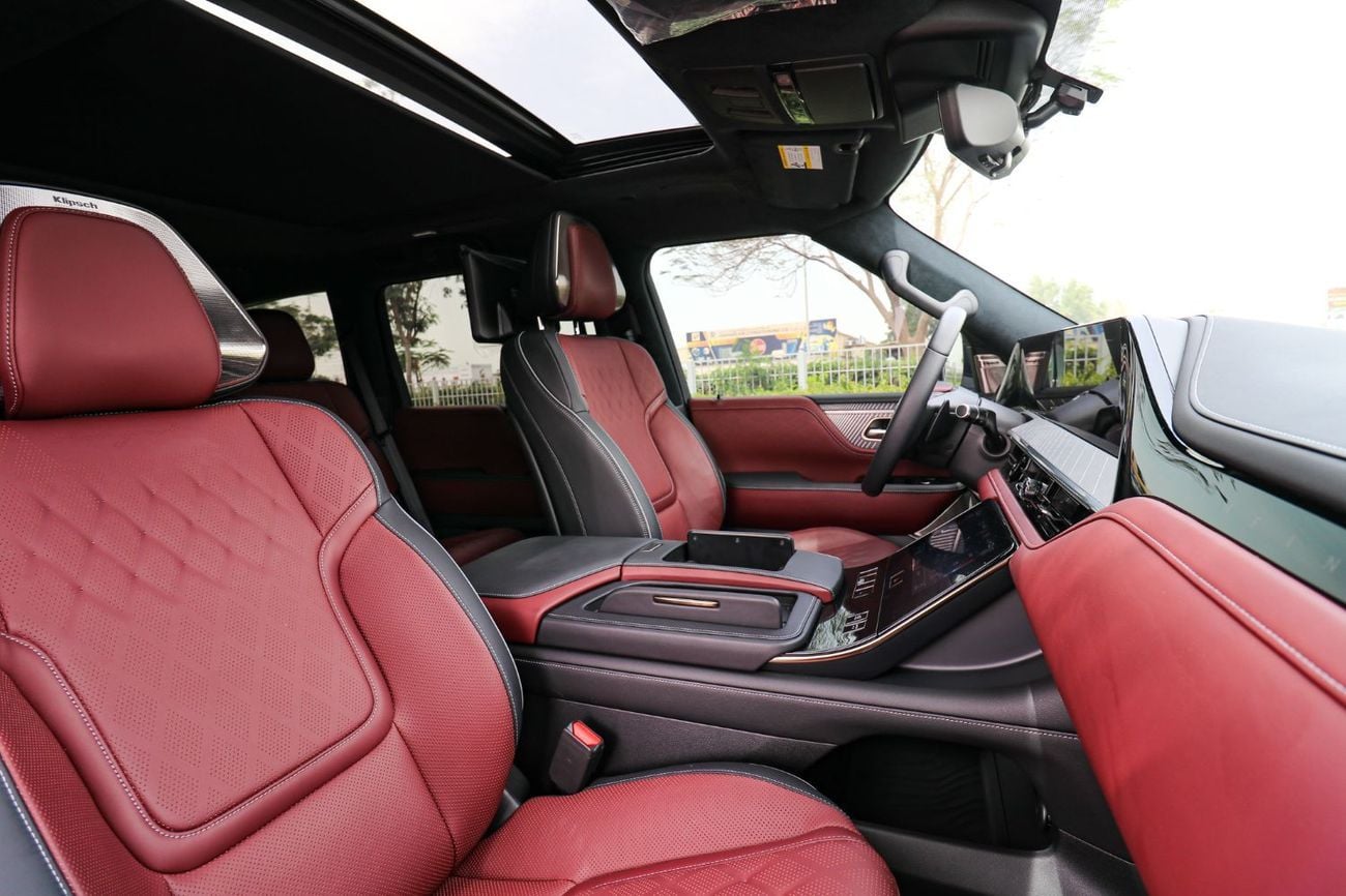 إنفينيتي QX80 AUTOGRAPH CAPTAIN CHAIRS INFINITI QX80 Autograph 2026 (used)