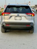 تويوتا راف ٤ XLE 2.5L