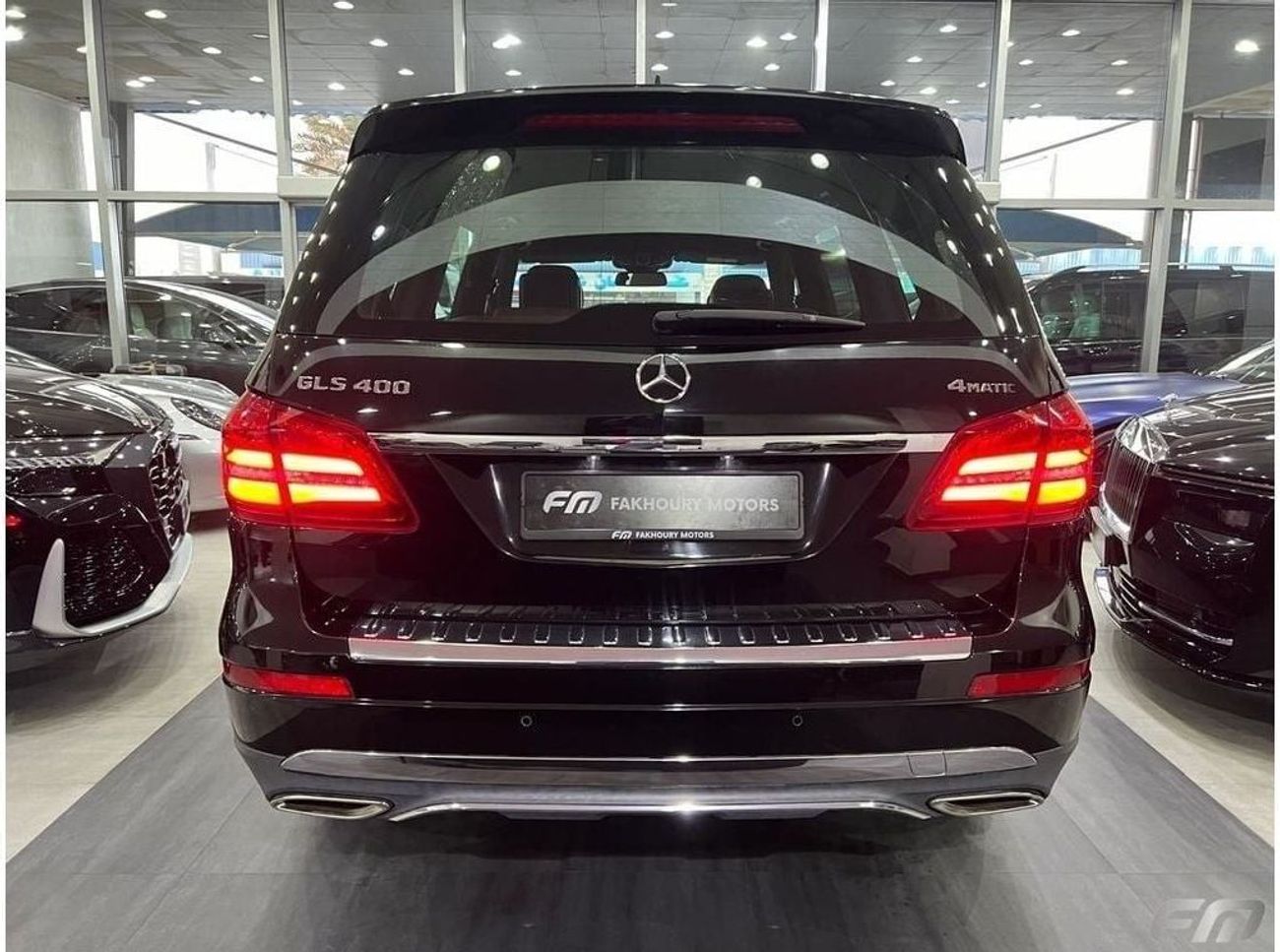 مرسيدس بنز GLS 400 MERCEDES-BENZ GLS 400 - GCC - IN IT'S REALLY GOOD CONDITION!!!