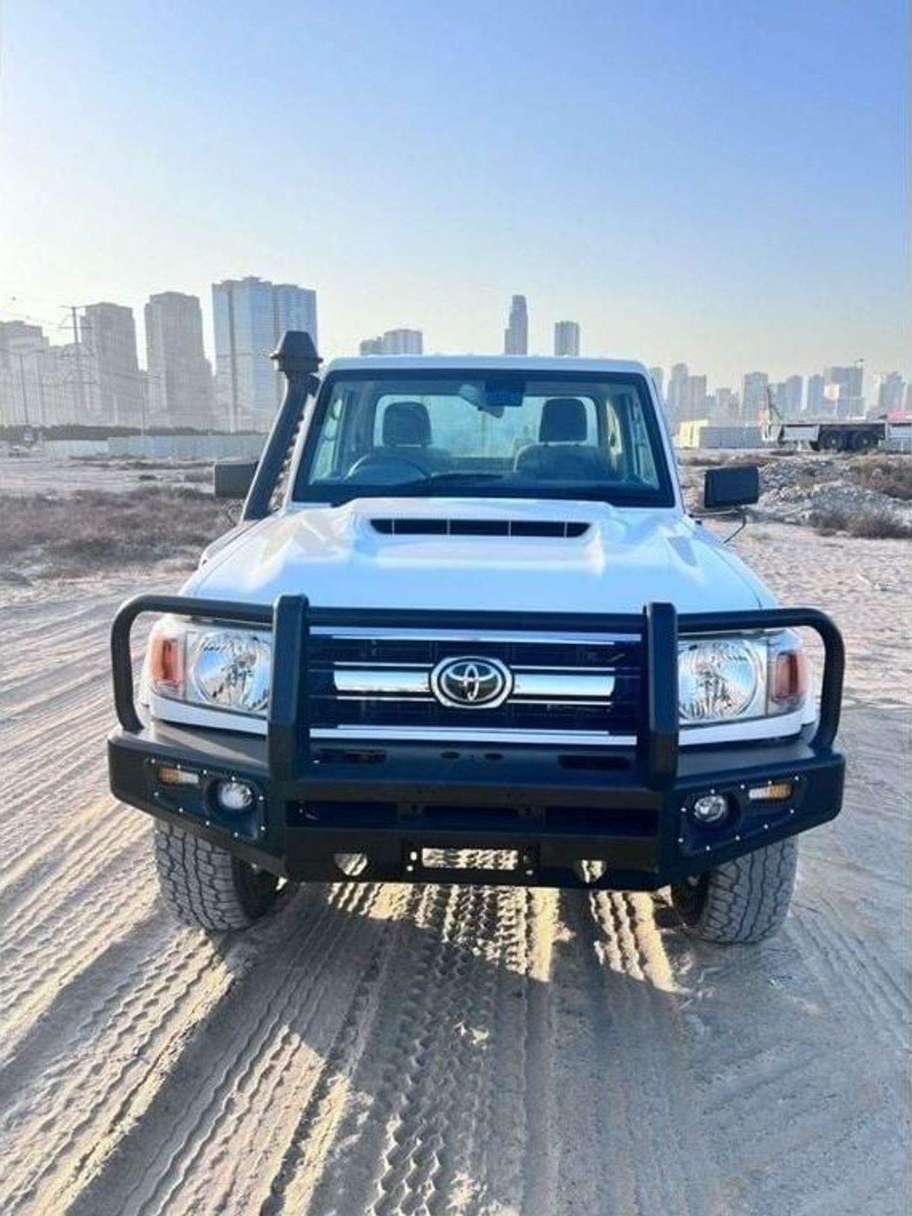 تويوتا لاند كروزر بيك آب Diesel 4.5 Liter Right Hand Drive Single Cab Manual Gear 1VD Engine