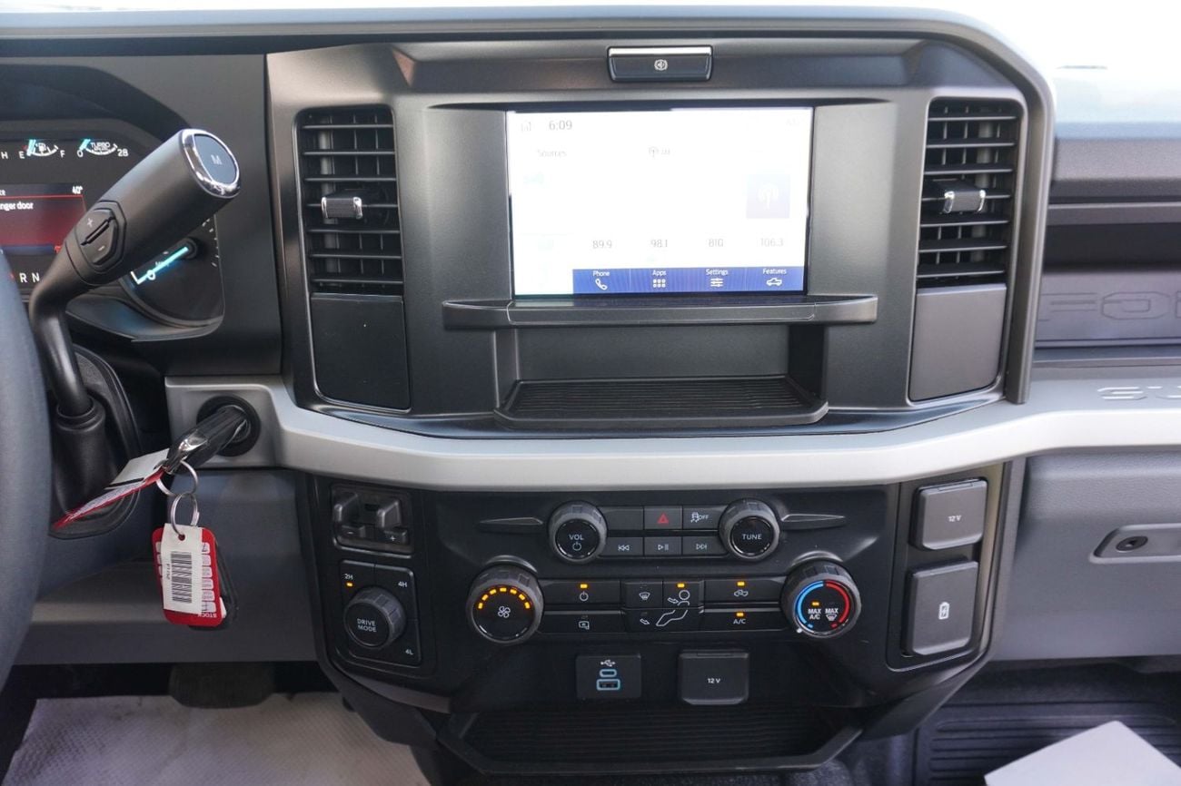 Ford F-550 Ford F-550 6.7L DSL 4x4 Cab - 2026