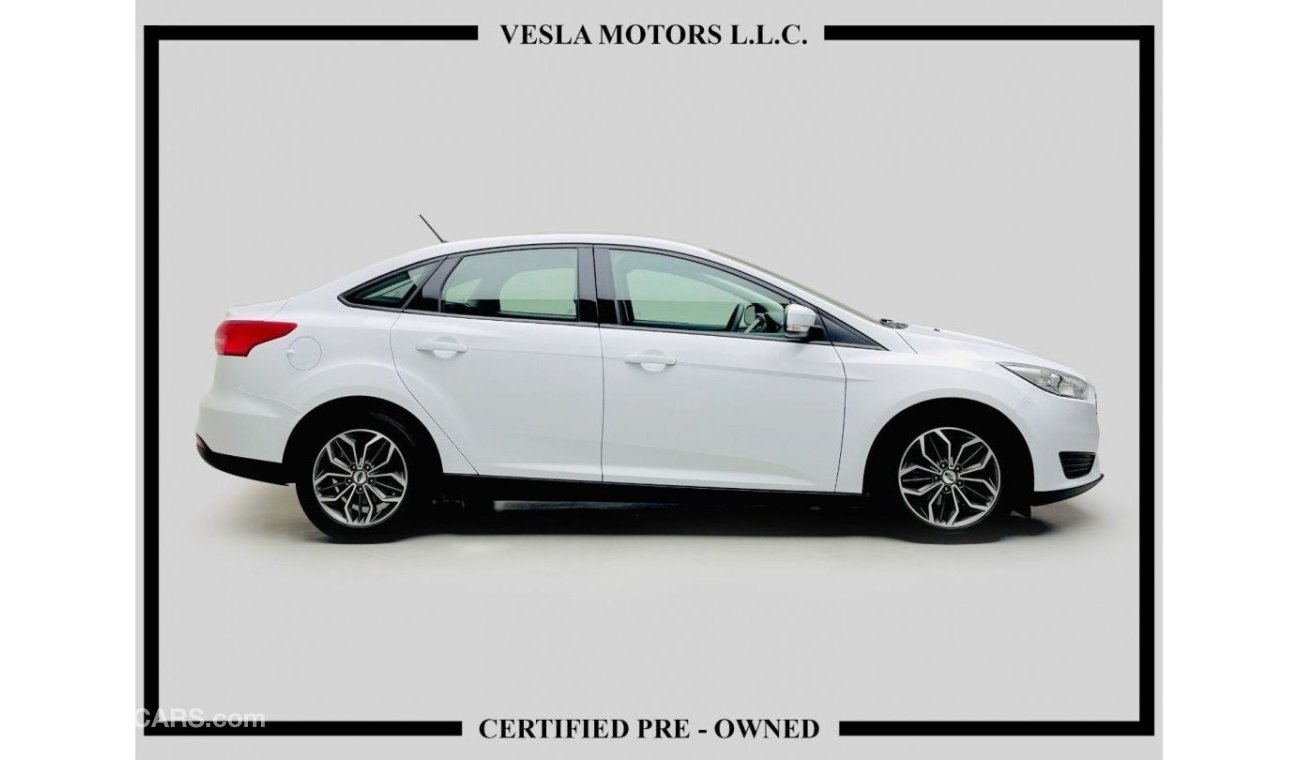 Ford Focus ECOOBOST + LEATHER SEATS + NAVIGATION + ALLOY WHEELS / GCC / 2016 / UNLIMITED MILEAGE WARRANTY