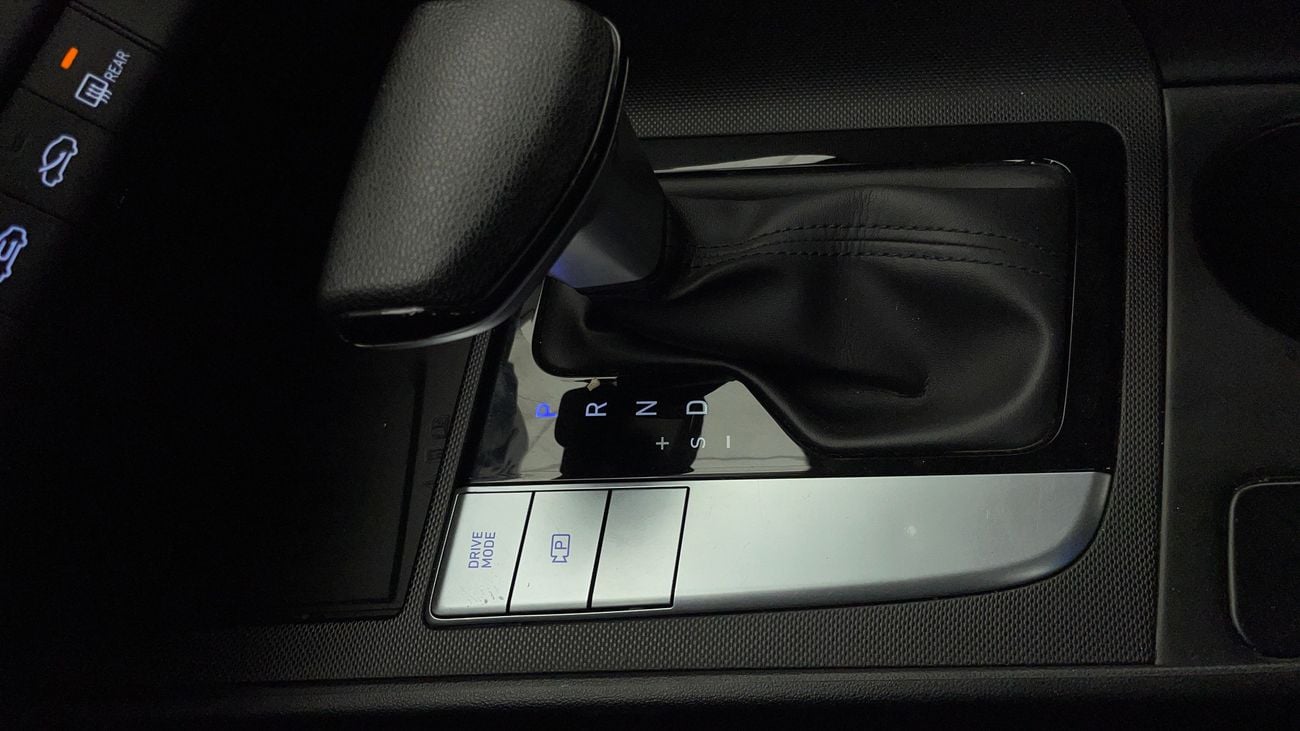 هيونداي إلانترا SMART 1.6 | بدون دفعة مقدمة | اختبار القيادة في المنزل