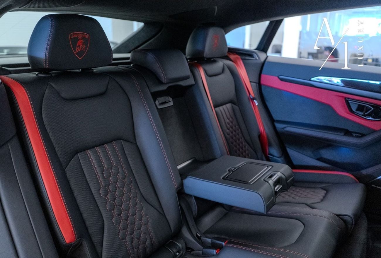 Lamborghini Urus STD 4.0T V8 2025 Lamborghini Urus SE, Brand New, Fully Loaded, Excellent Condition