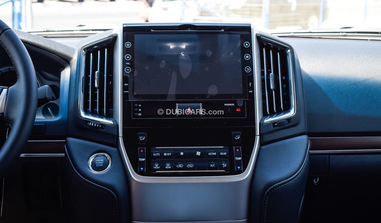 تويوتا لاند كروزر VXR