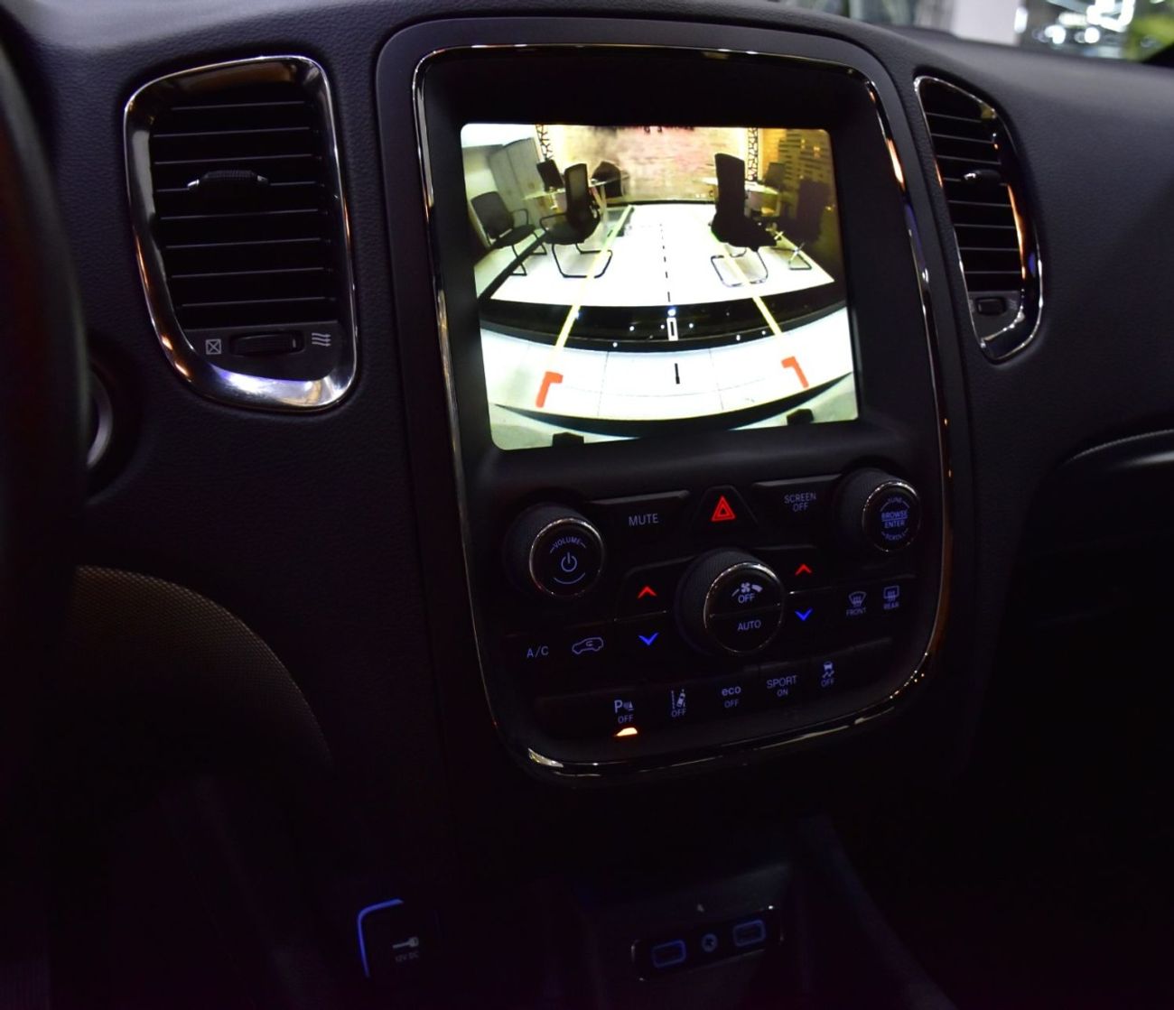 دودج دورانجو EXCELLENT DEAL for our Dodge Durango RT V8 ( 2018 Model ) in White Color GCC Specs