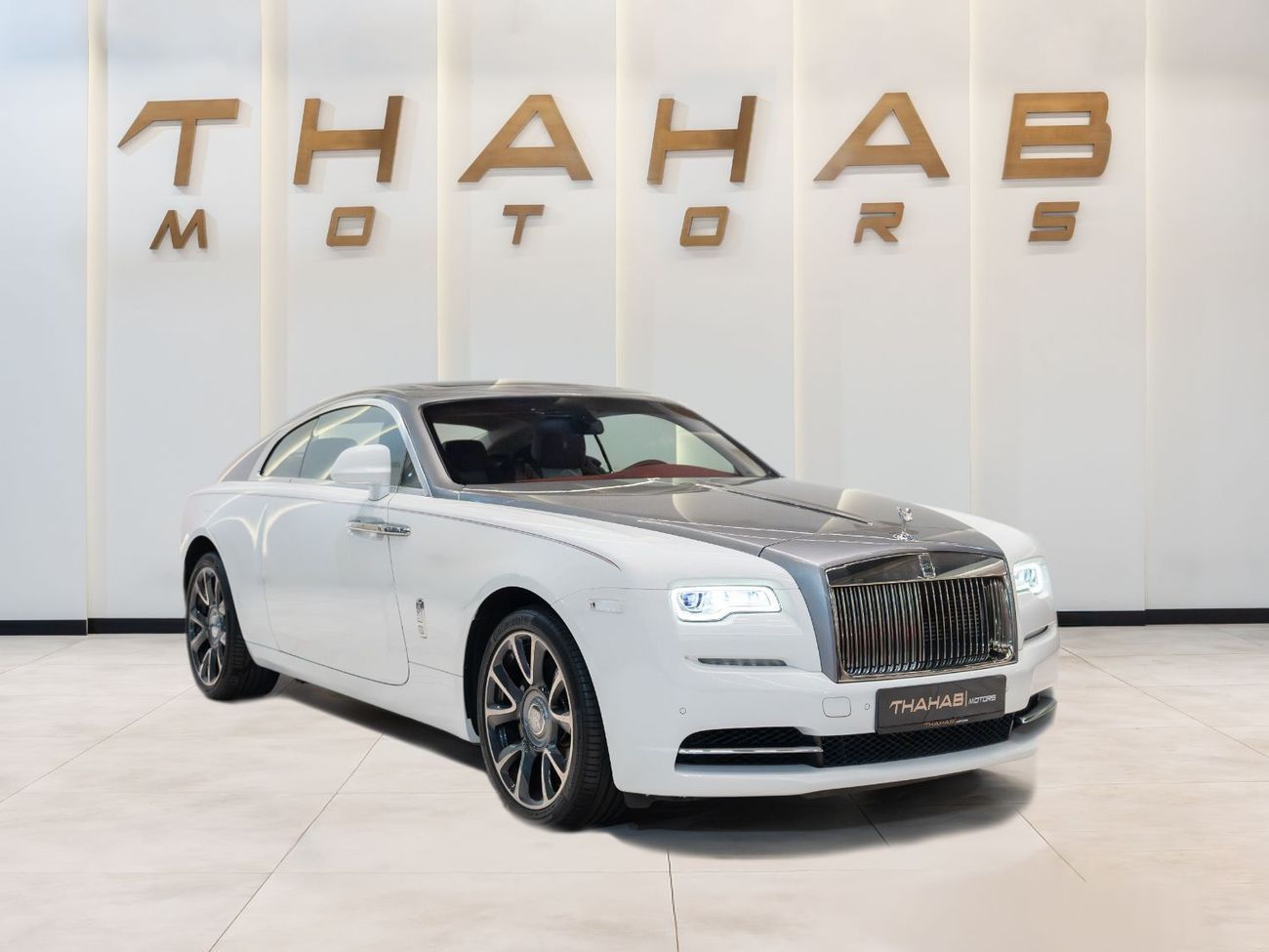 Rolls-Royce Wraith - TWIN-TURBO V12 | SIGNATURE COACH-STYLE DOORS | 4 SEATERS | LOW MILEAGE | GCC | PERFECT CONDITION