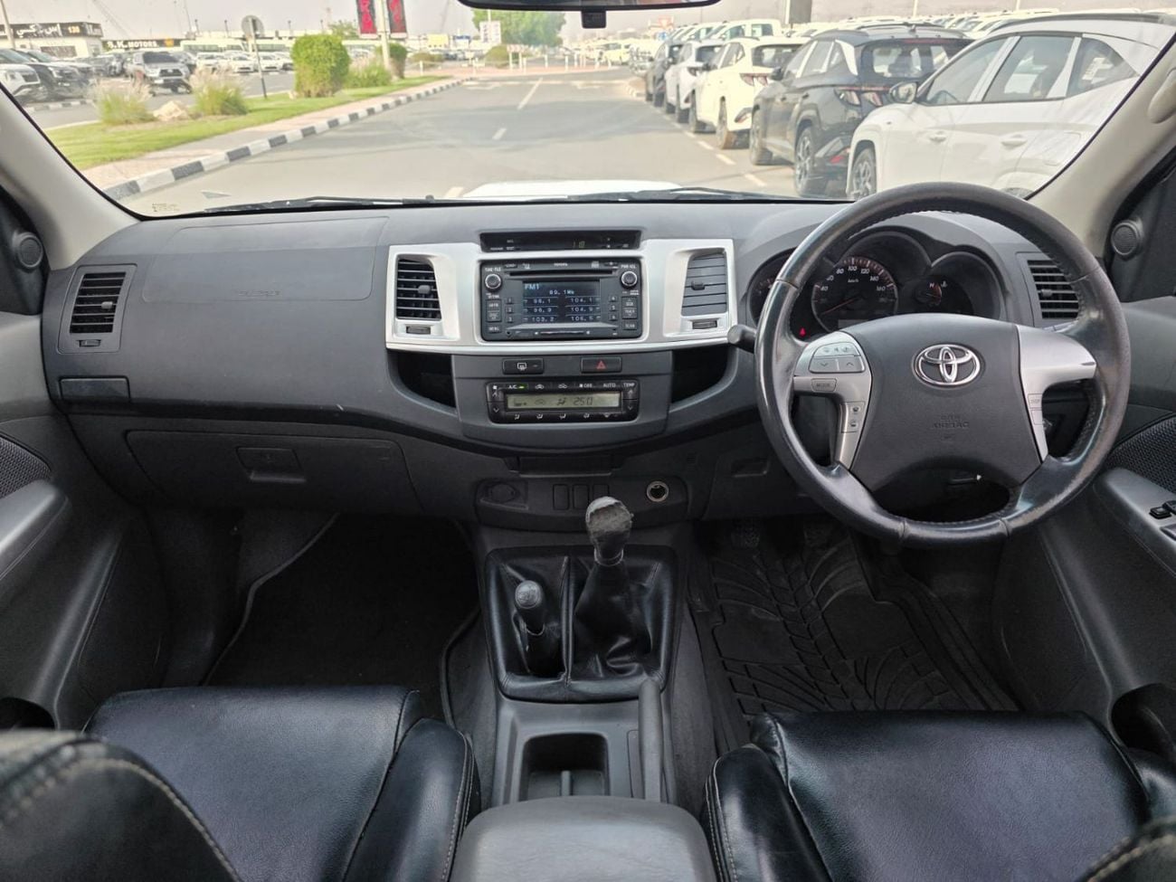 Toyota Hilux DLX Diesel Engine ,Smart Cab Hilux Manual Gear Right Hand Drive  ,ONLY FOR EXPORT AVAILABLE