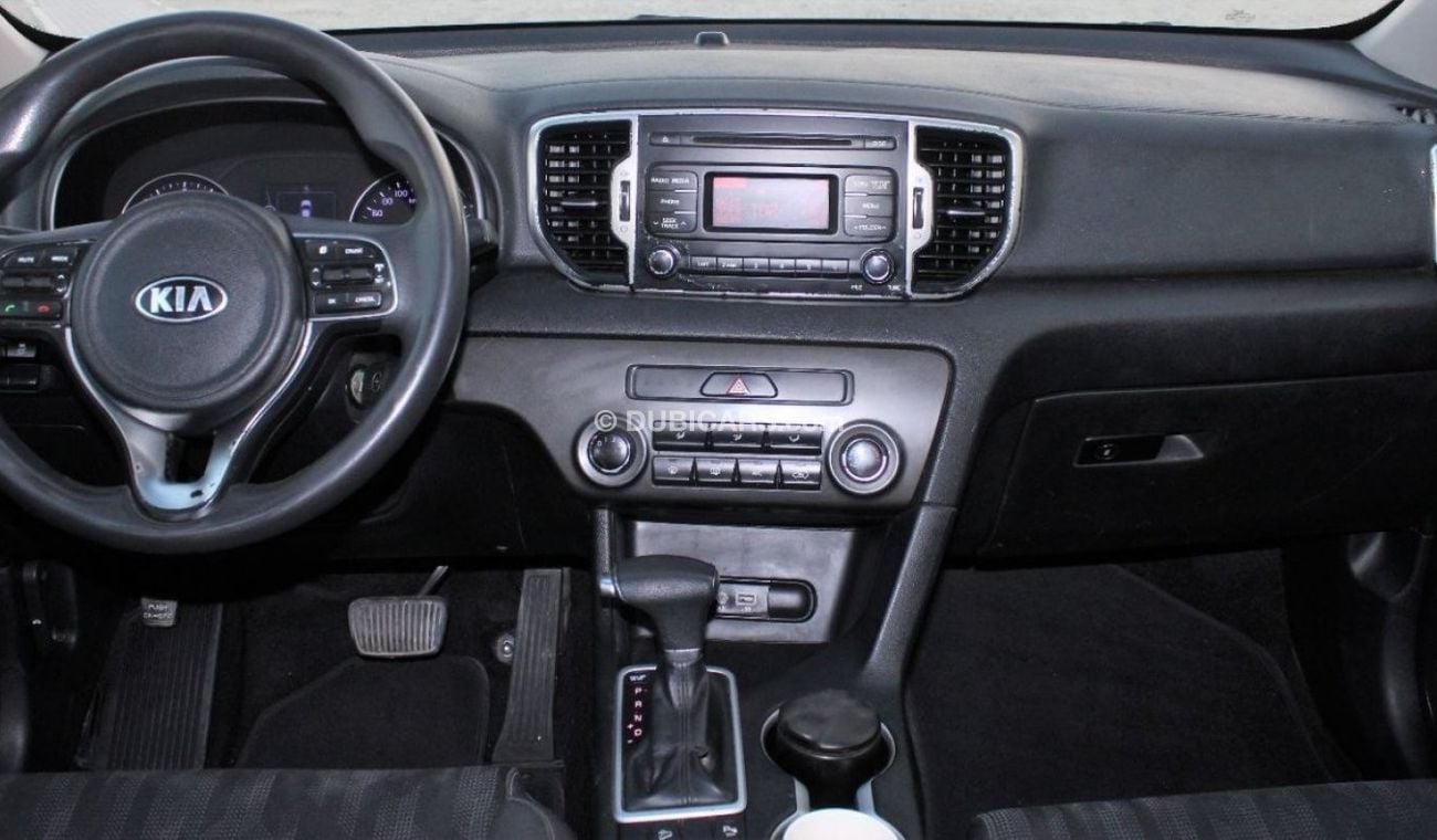 Kia Sportage Kia Sportage 2017 GCC in excellent condition 1600cc without accidents, very clean from inside and ou