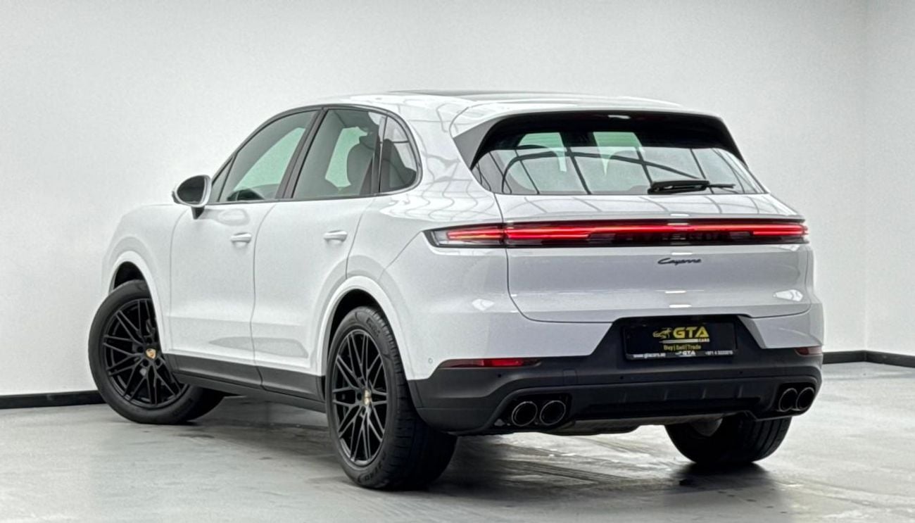 بورش كايان Base 2025 Porsche Cayenne, 2027 Porsche Warranty, Full Porsche Service History, Very Low Km, GCC