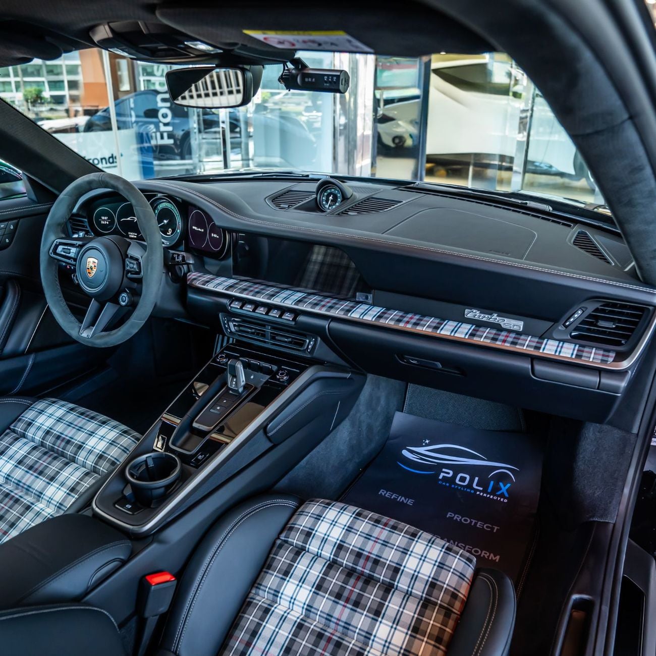 بورش 911 Turbo 3.8L (575 HP) Convertible