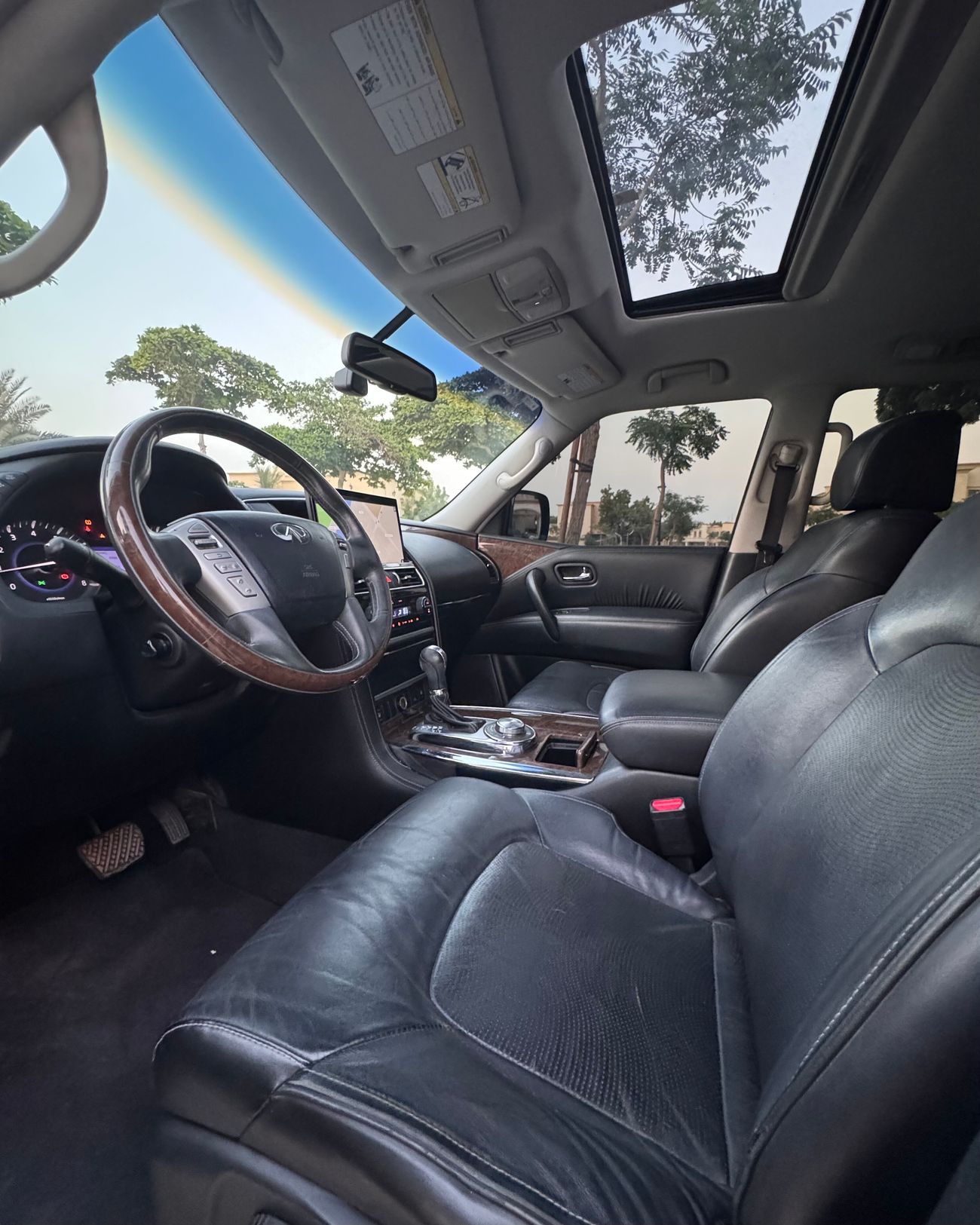 إنفينيتي QX80