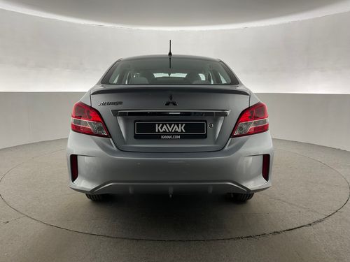 ميتسوبيشي اتراج GLX Full | upto AED 20,000 Ramadan Discount | شامل الضمان | 0 ﺪﻔﻋﺓ ﺃﻮﻟﻯ