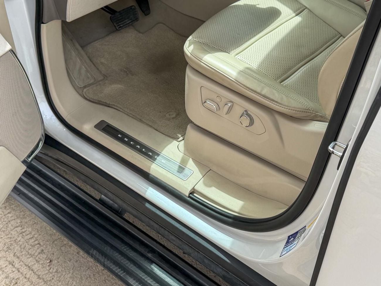 كاديلاك إسكالاد Sport Platinum 6.2L 4WD