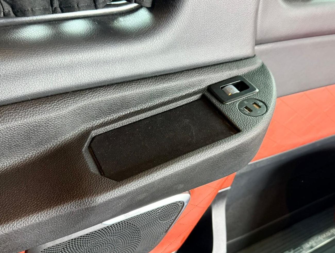 Mercedes Benz V 250 FALCON EDITION EXTRA LONG 2023 Mercedes Benz V250 Falcon Edition, 2027 MB Service Pack, Full Mercede