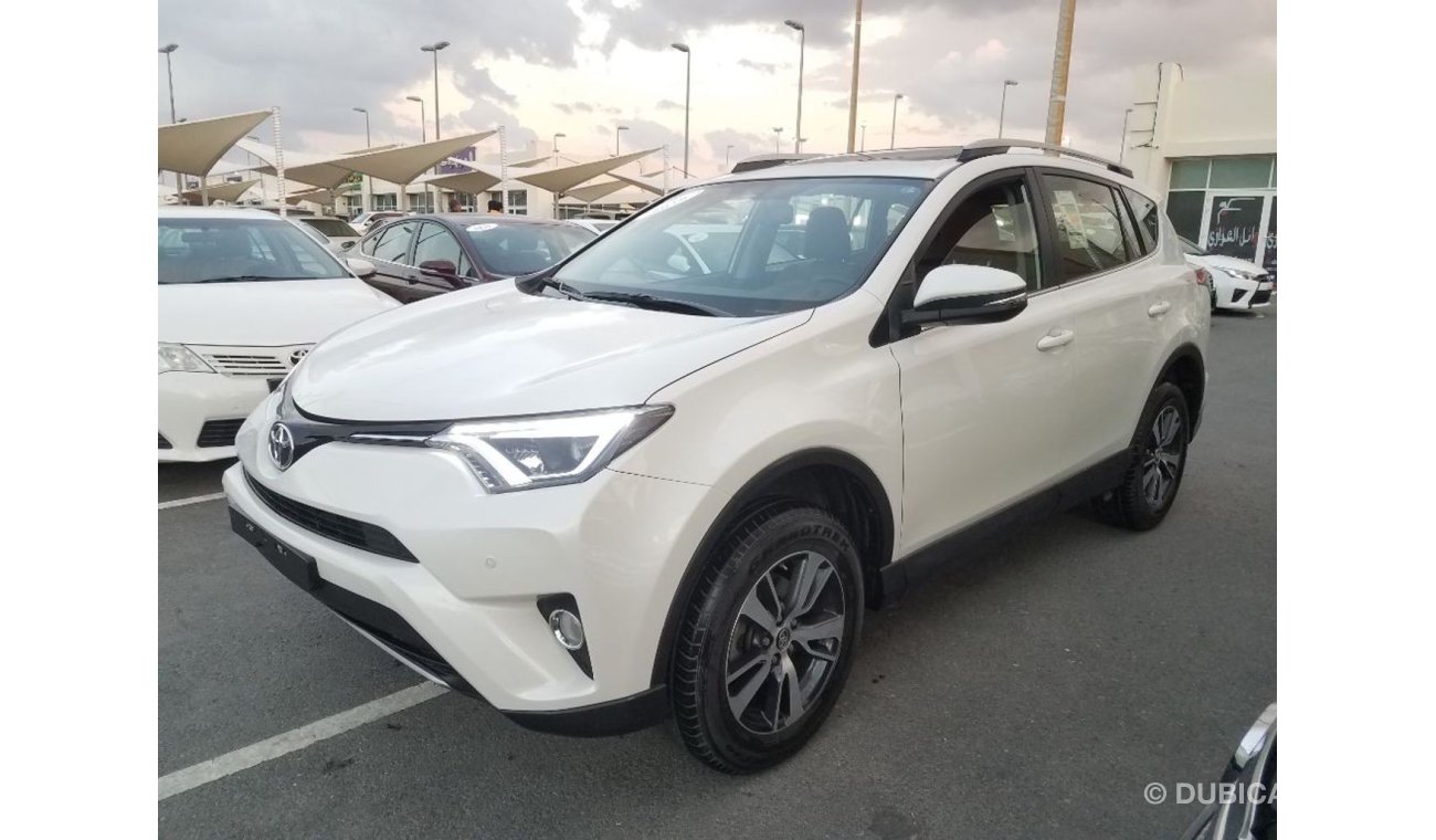 Toyota RAV4 Toyota RAV4 GCC 2018 without accident is very clean inside and out Agency condition and does not nee