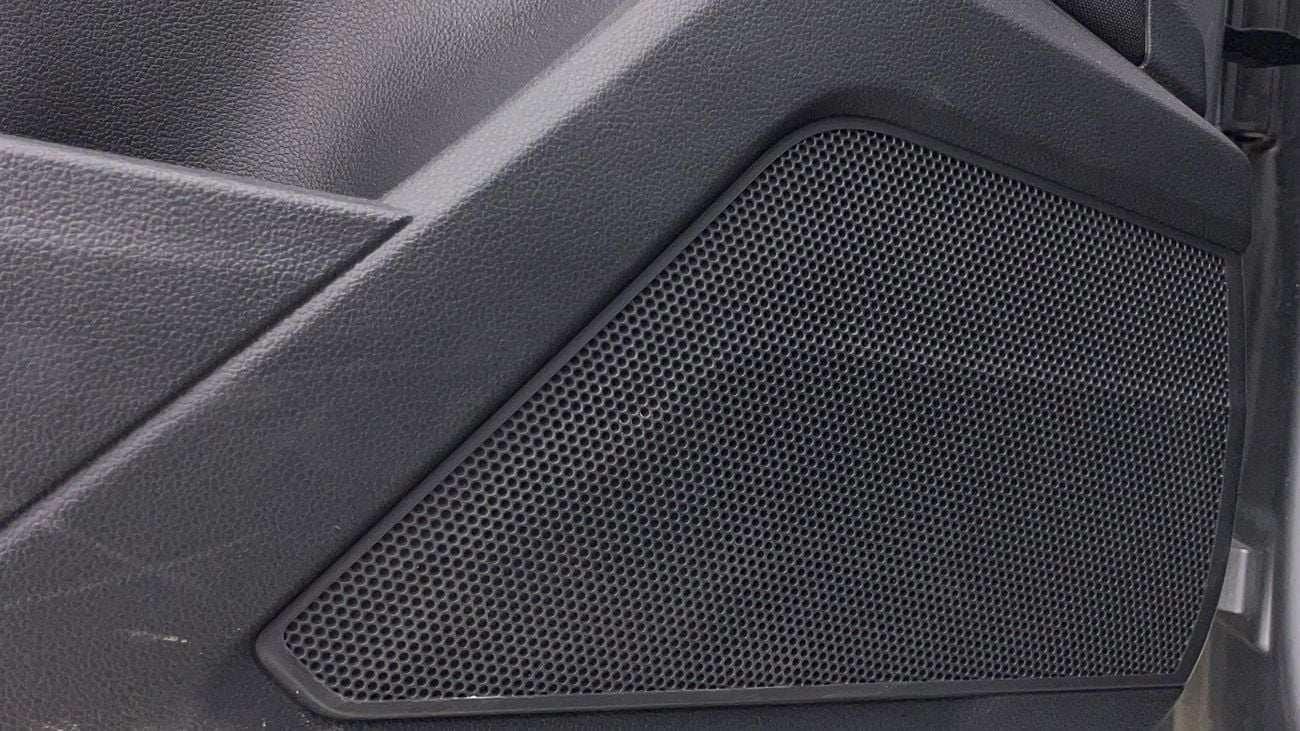 فولكس واجن T ROC 2024 LIFE | AED 1086/Month | 0 DP | 30 Day Return | Warranty | Service History