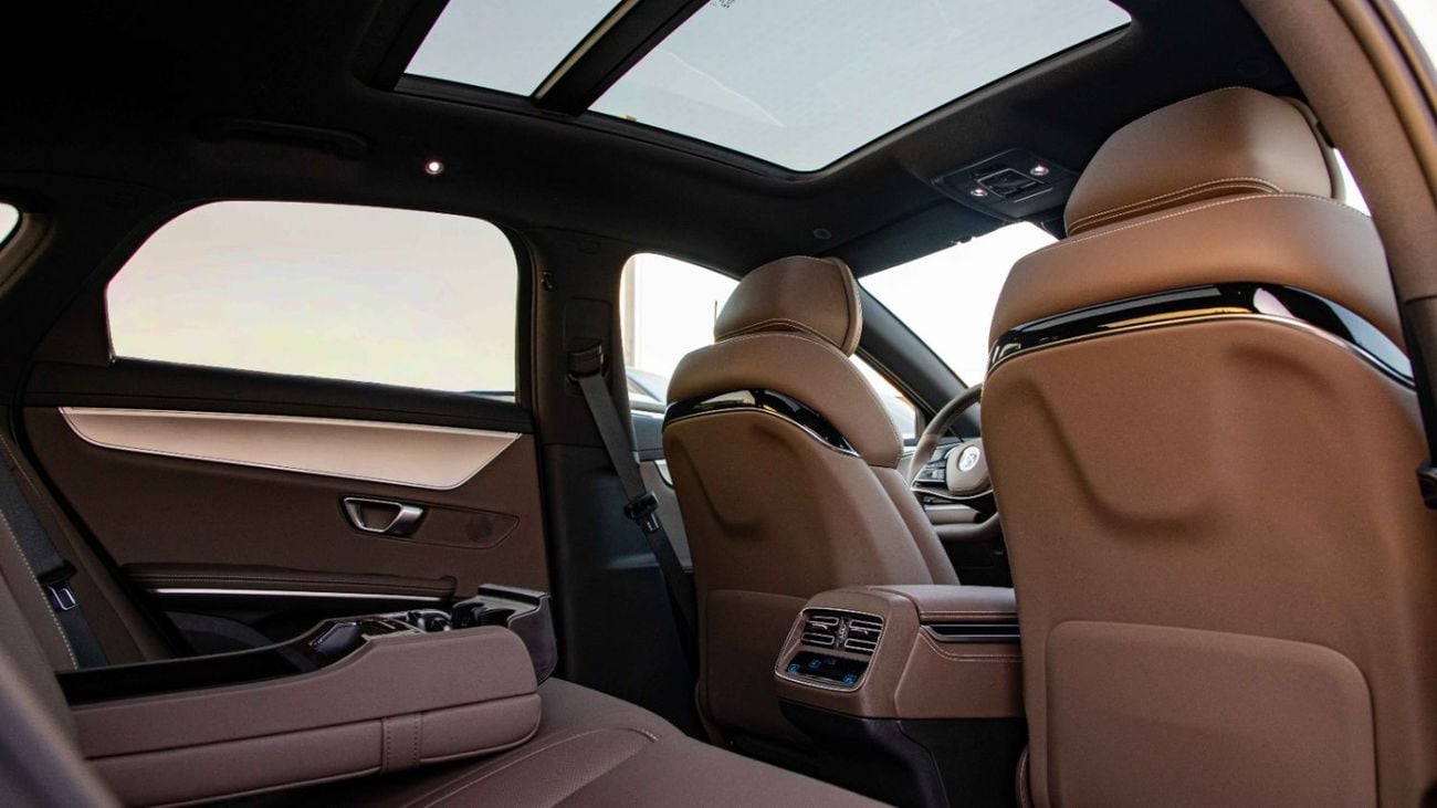 بي واي دي هان DM-i 125KM ELITE SMART DRIVING EDITION | 2025 | Ready Stock Limited QTY