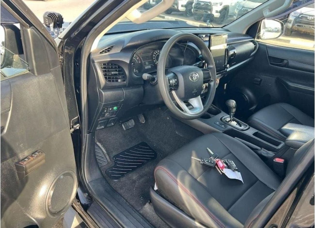 Toyota Hilux Toyota Hilux pickup GR 2019 sport facelift 2024 V4 2.7 gasoline full option