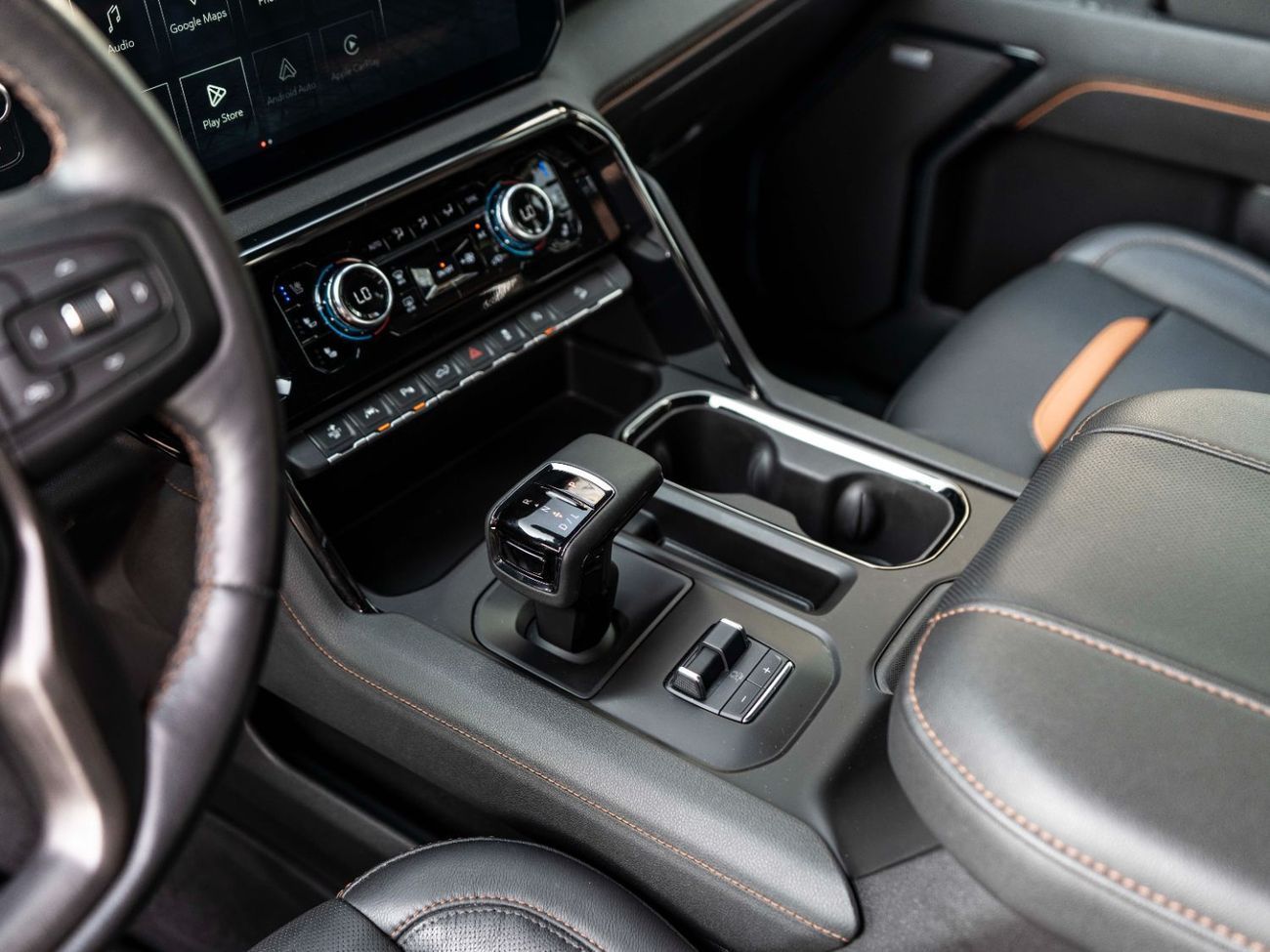 جي أم سي سييرا 5.3L V8 AT4 Regular Cab (AWD)