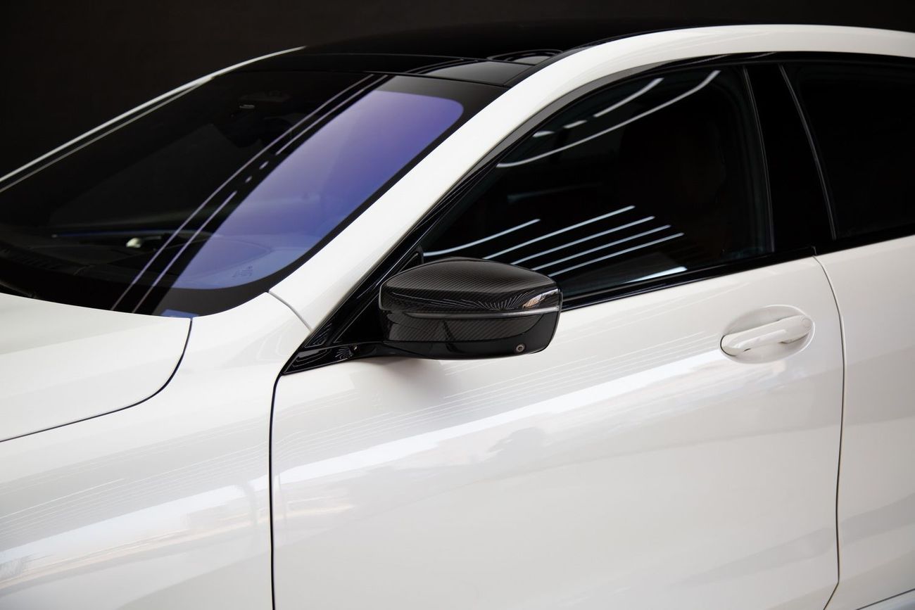 بي أم دبليو M850i