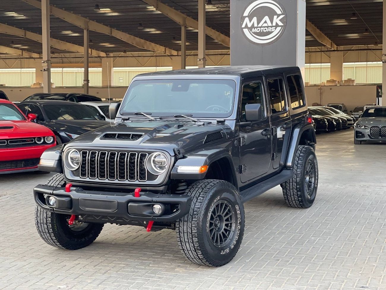 Jeep Wrangler Sport 3.6L M/T 3.6L V6 / LOW MILEAGE / HURRICANE LIFT KIT / LENSO RIMS / IN PERFECT CONDITION