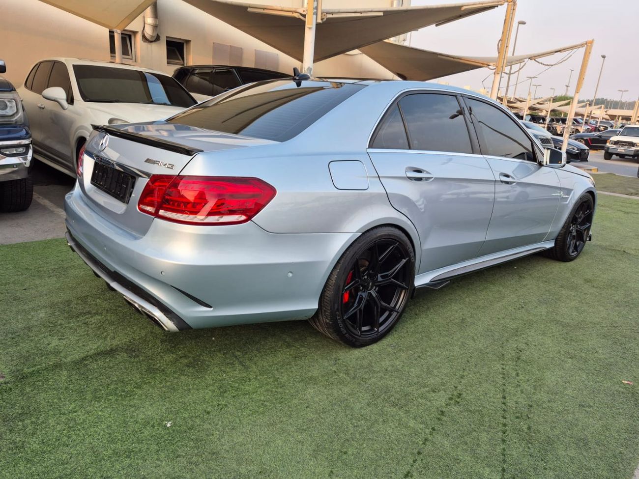 Mercedes-Benz E 63 AMG