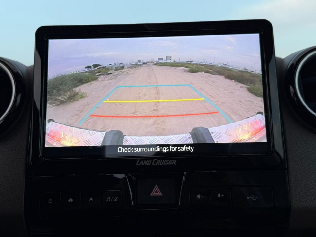 Toyota Land Cruiser Pick Up 4.0 SINGLE CAB FULL SAUDI SPECS