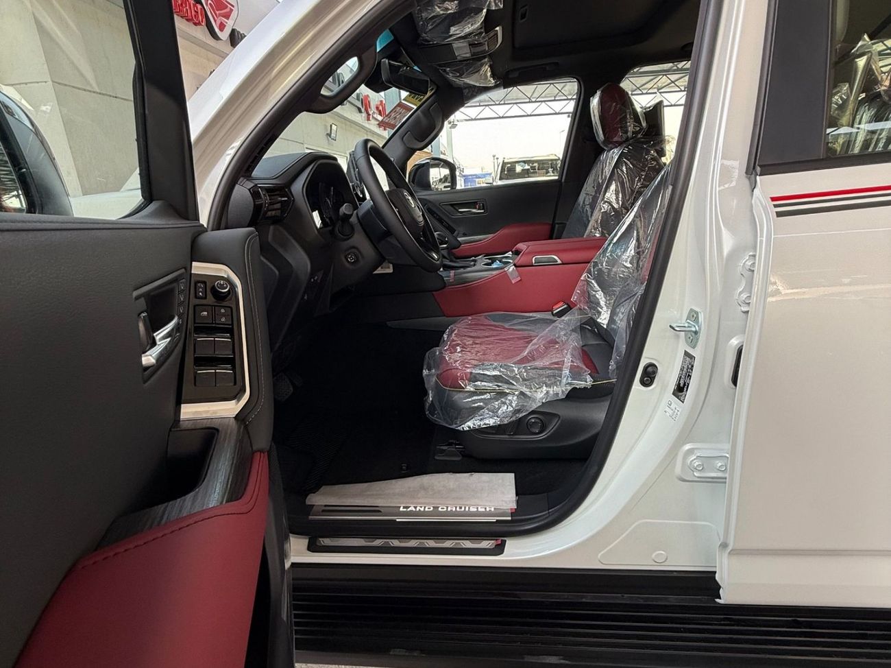 تويوتا لاند كروزر 2026 LAND CRUISER 300 GR SPORT 3.3 DIESEL **EXPORT ONLY**التصدير فقط خارج الخليج***