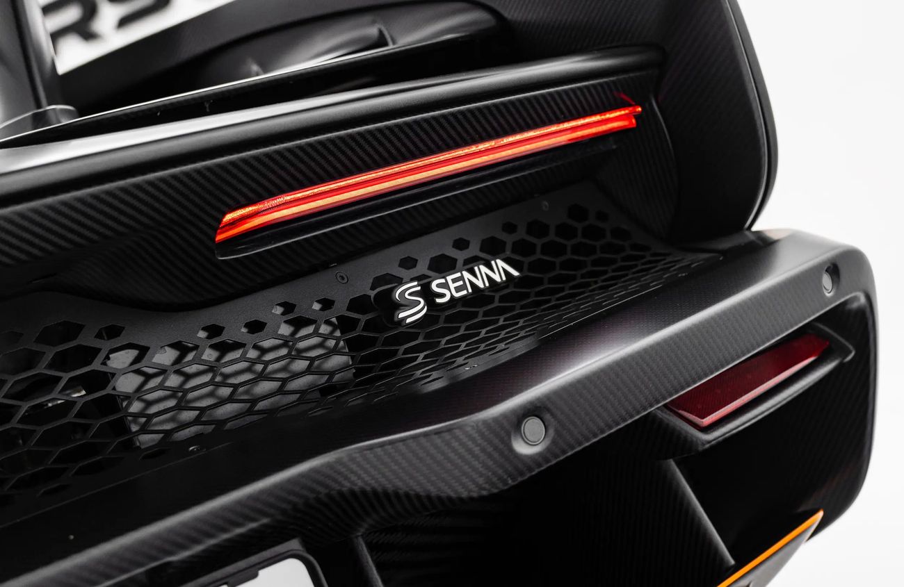 مكلارين سينا 4.0L V8 Twin-Turbocharged Engine