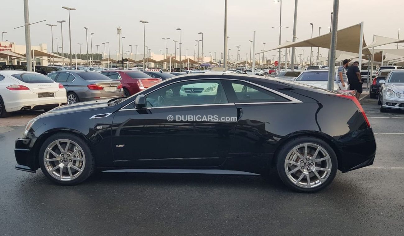 Cadillac CTS Caddillac CTS VS coupe 8 cylinder super charge model 2012  خليجي حاله ممتازه من الداخل والخارج فل مو