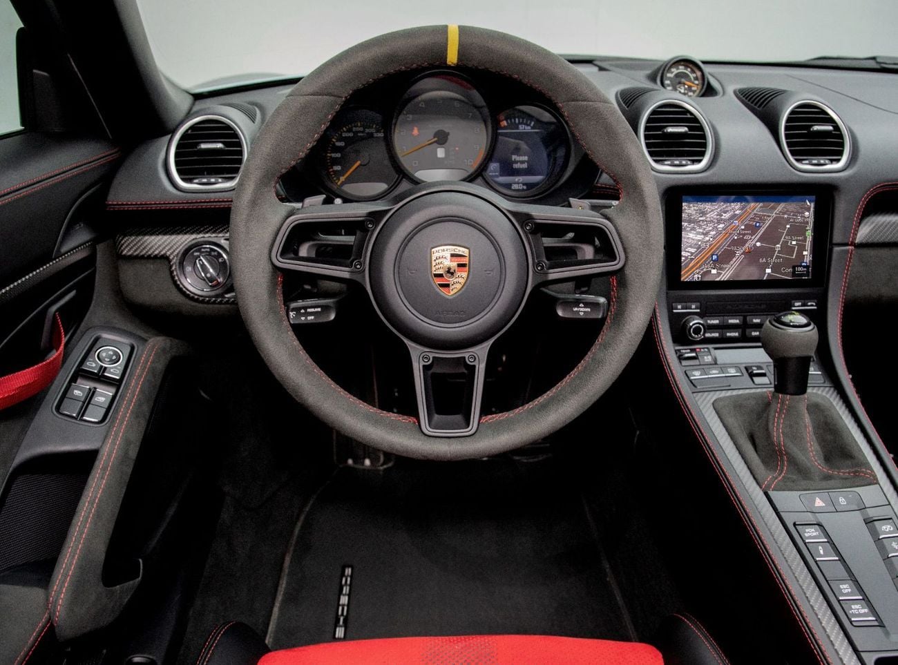 Porsche 718 Spyder RS