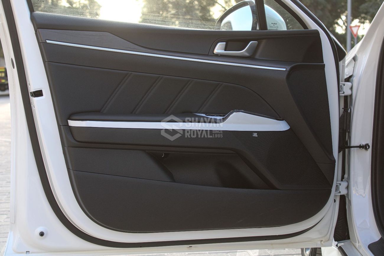 Kia K5 PREMIUM EDITION 1.5L TURBO PETROL AT 2025MY