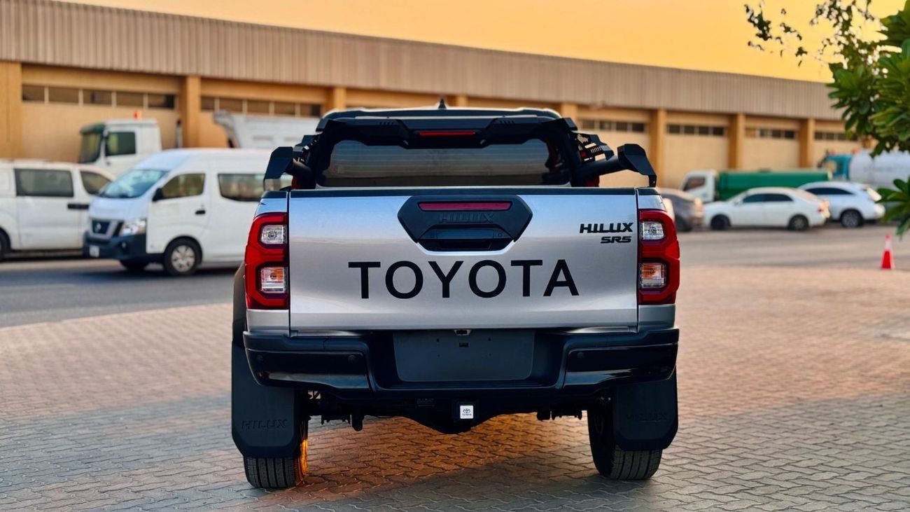 تويوتا هيلوكس -