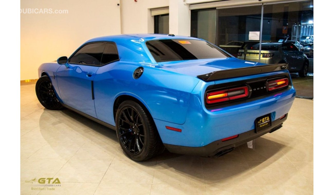 دودج تشالينجر 2015 Dodge Challenger SRT Hellcat, Warranty, Full History, GCC