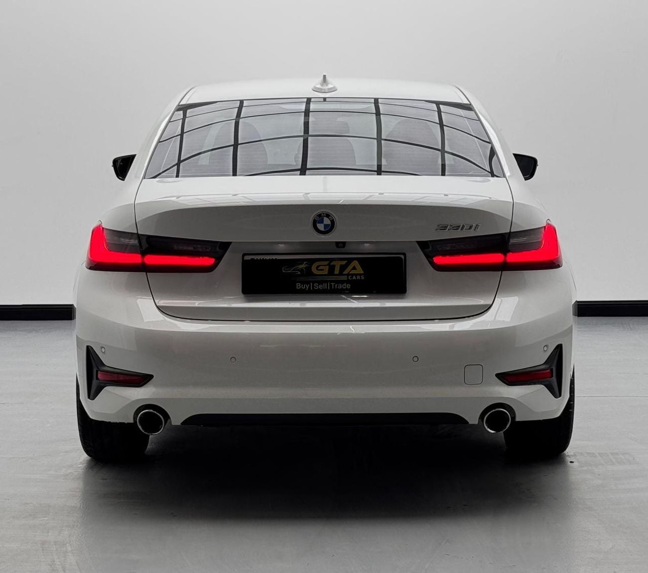 بي أم دبليو 330i Std 2.0L 2019 BMW 330i, BMW Service History, 1 Year Warranty, Excellent Condition, GCC